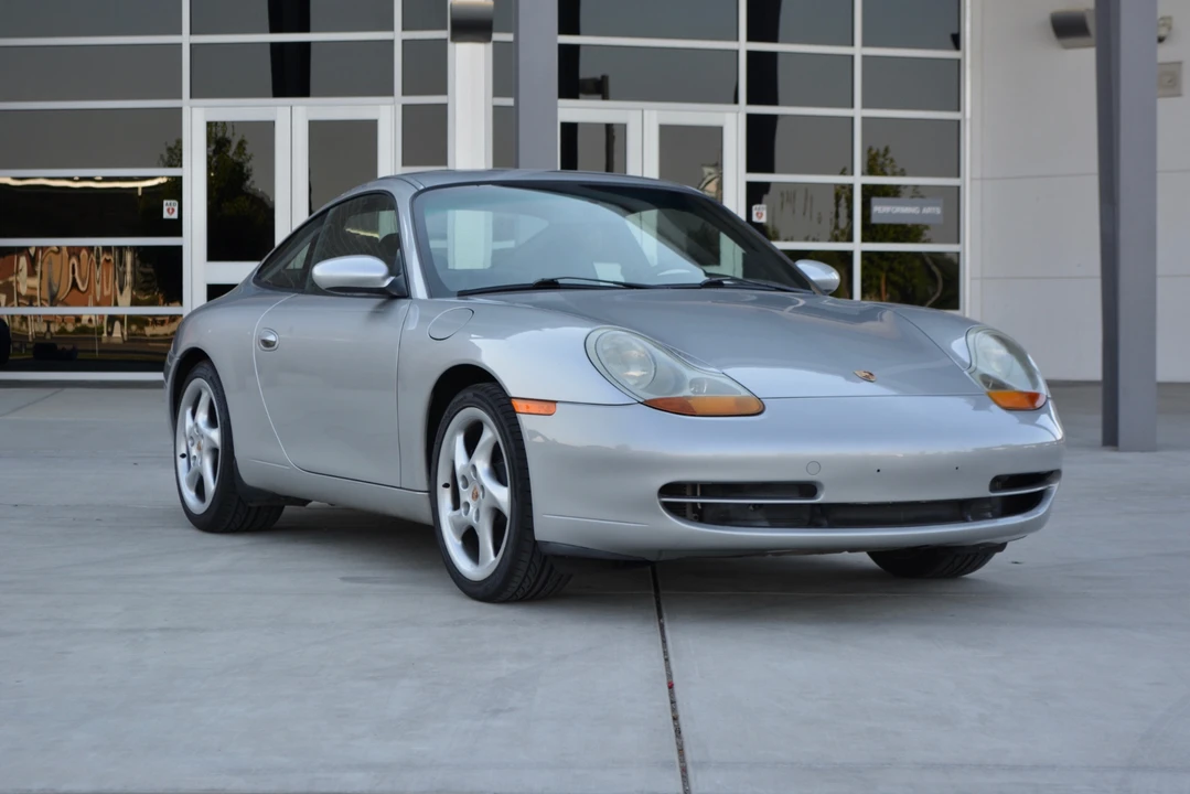 1999 Porsche 996 Carrera - Image 24 of 31