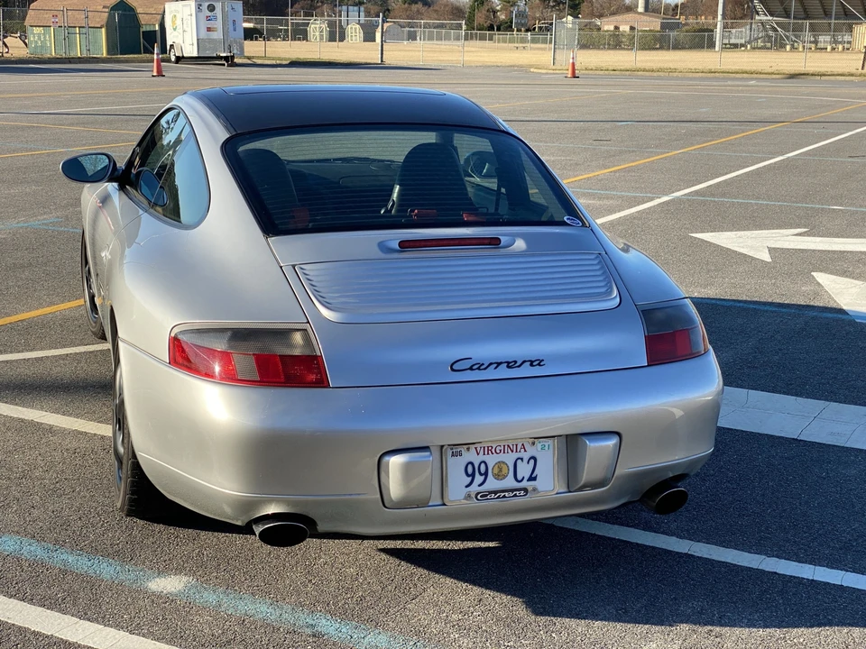1999 Porsche 996 Carrera - Image 12 of 31