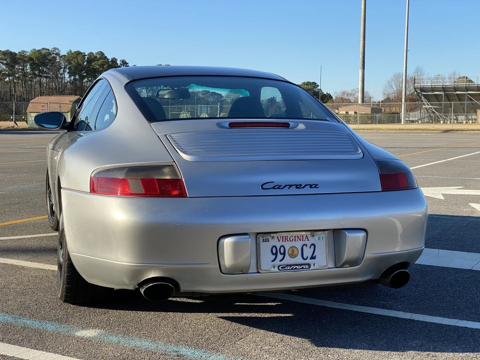 1999 Porsche 996 Carrera - Image 11 of 31