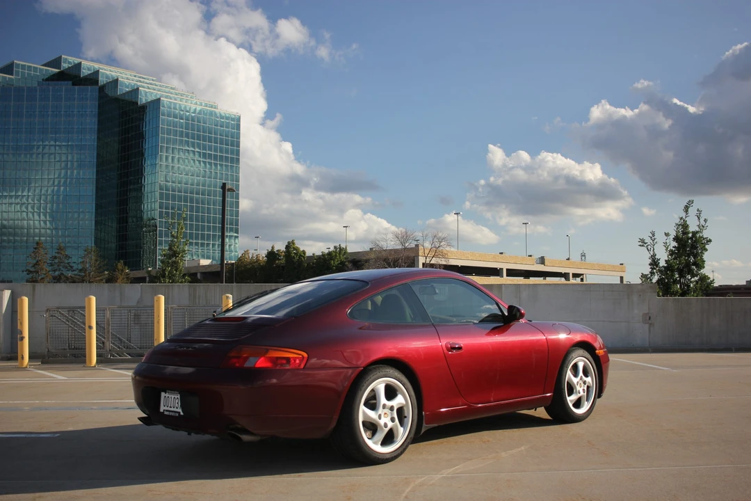 1999 Porsche 996 Carrera - Image 20 of 31
