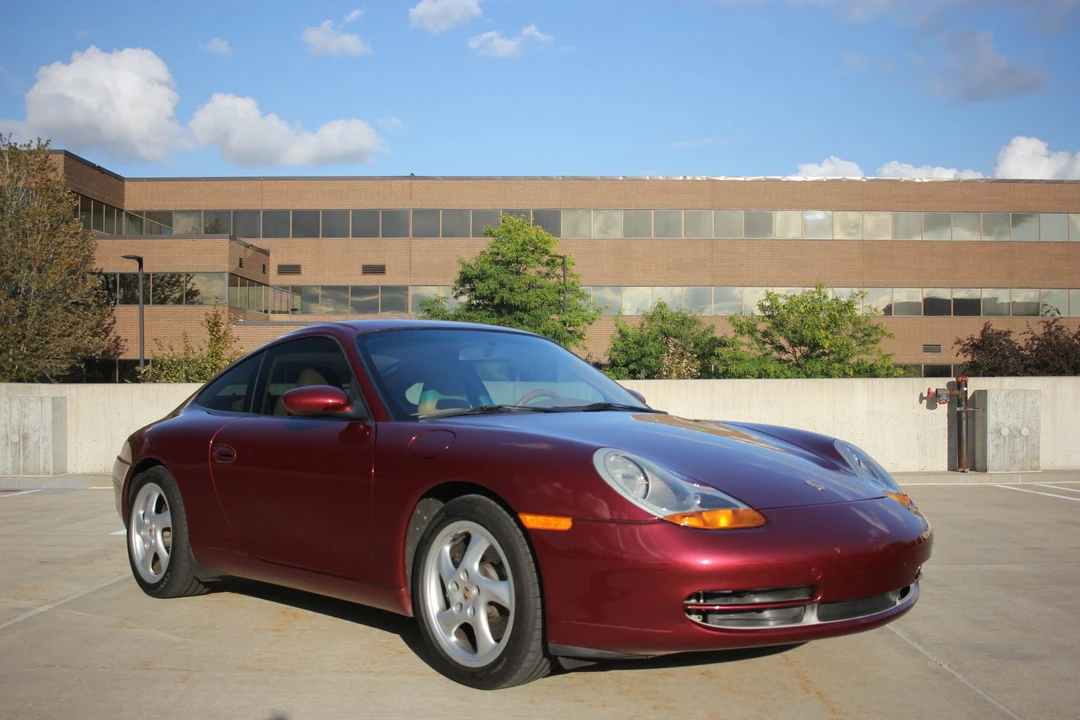 1999 Porsche 996 Carrera - Image 12 of 31