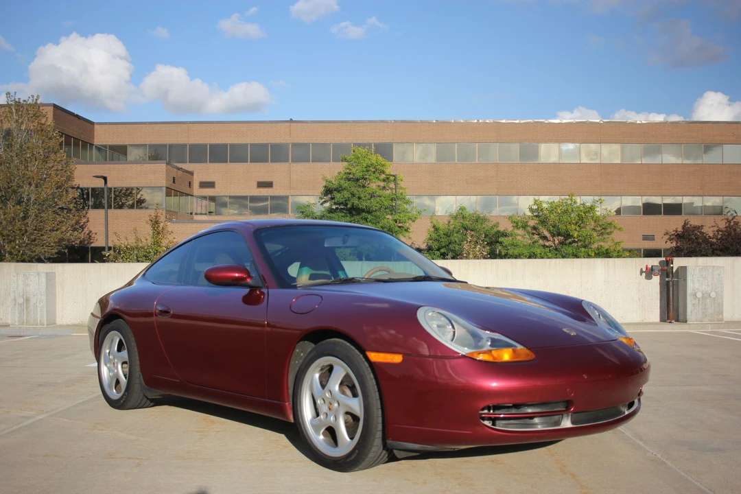 1999 Porsche 996 Carrera - Image 11 of 31