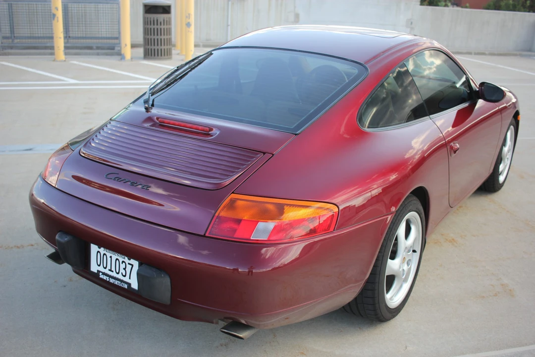 1999 Porsche 996 Carrera - Image 24 of 31
