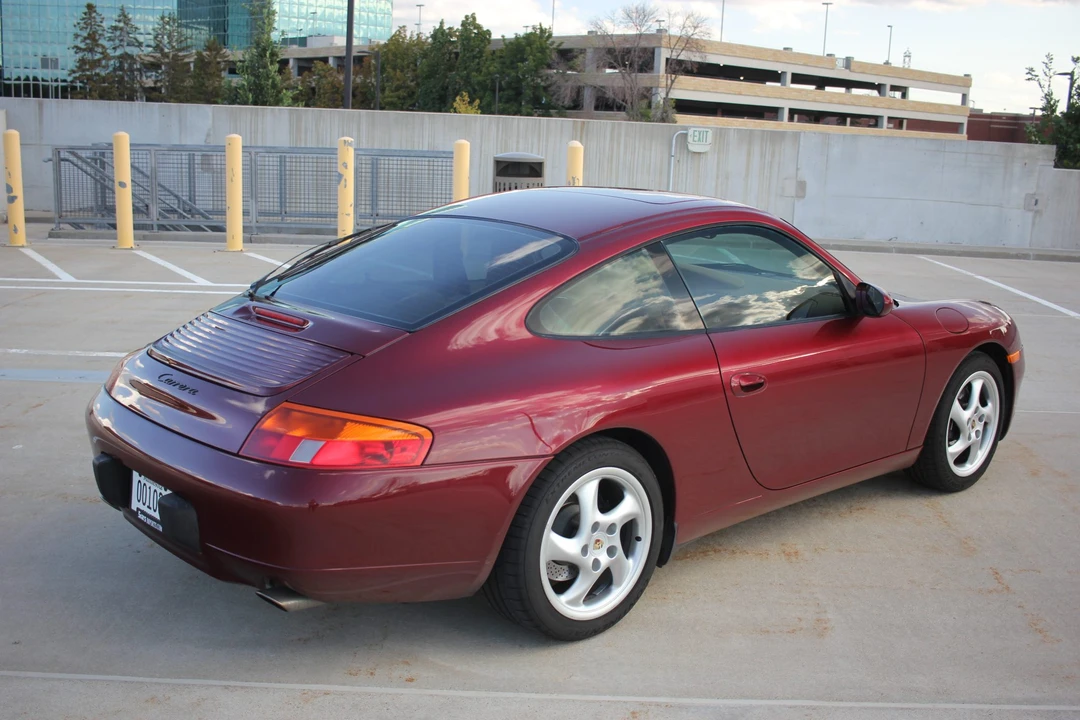 1999 Porsche 996 Carrera - Image 23 of 31