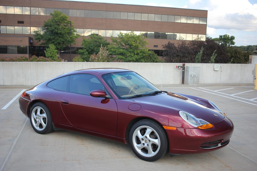 1999 Porsche 996 Carrera - Image 13 of 31