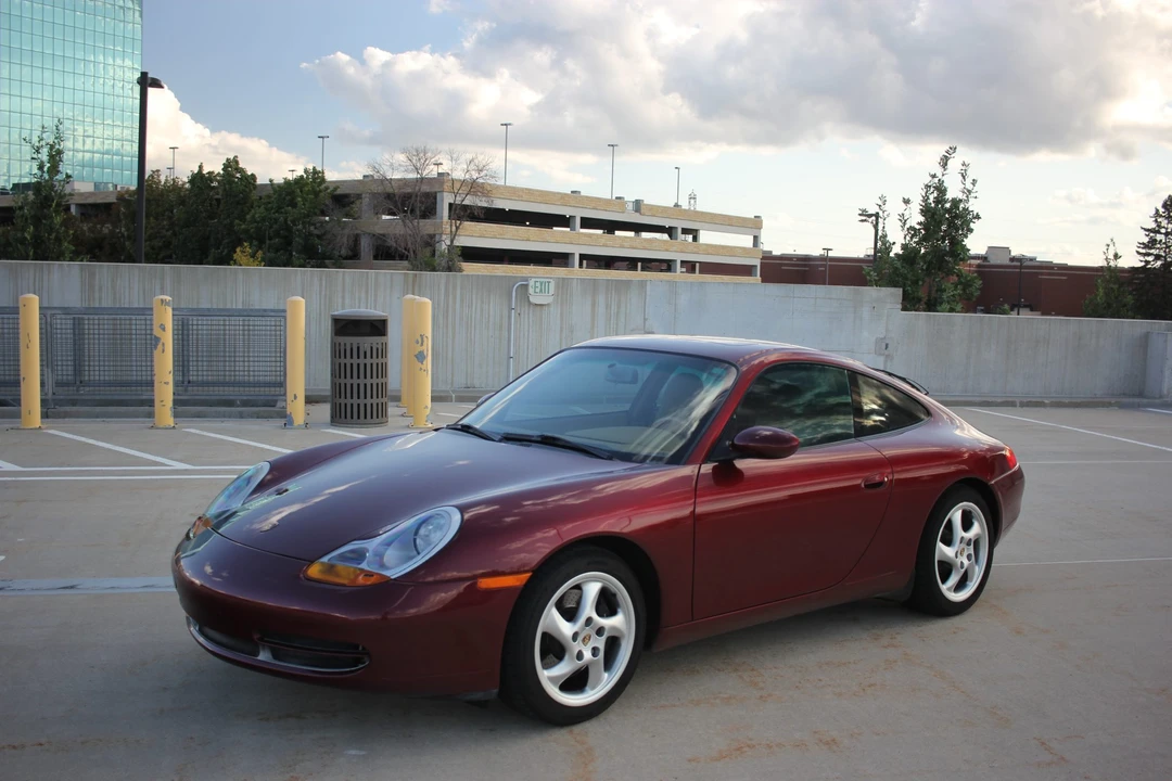 1999 Porsche 996 Carrera - Image 7 of 31