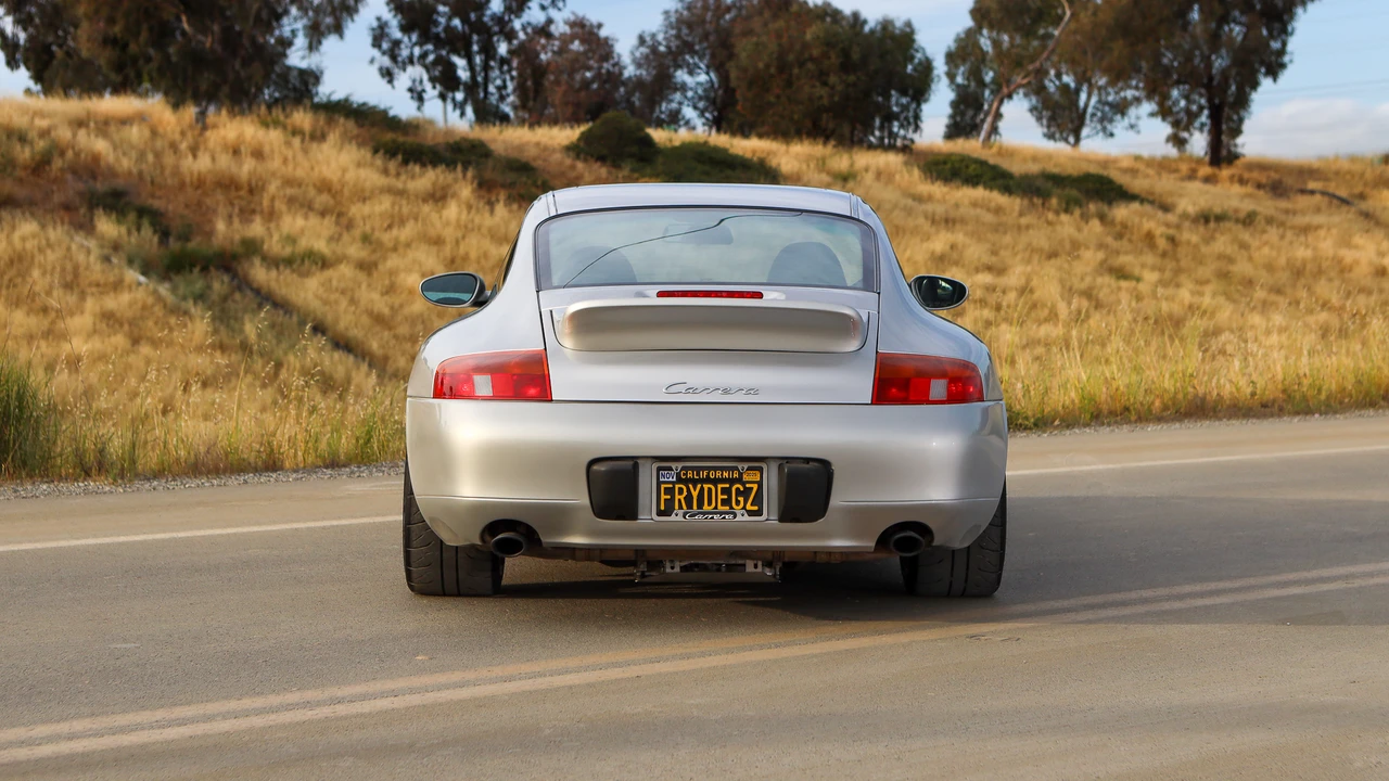 1999 Porsche 996 Carrera - Image 17 of 31