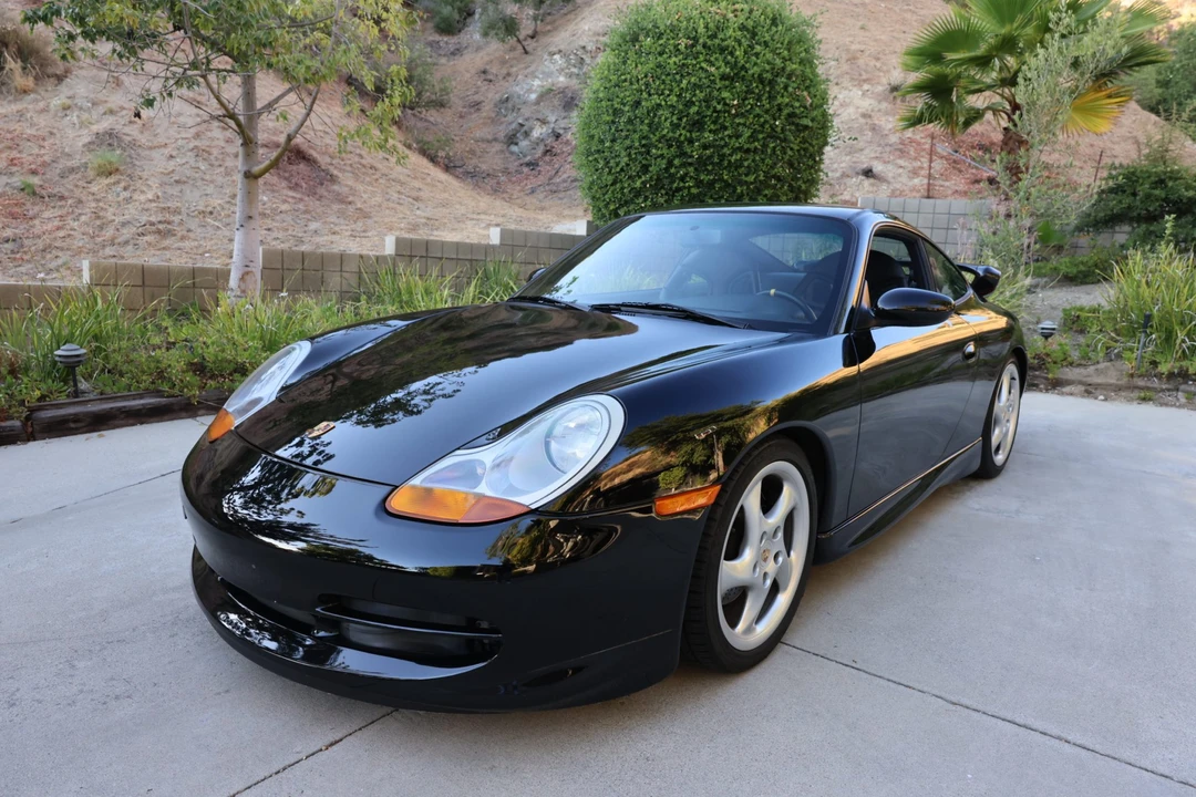 1999 Porsche 996 Carrera - Image 12 of 31