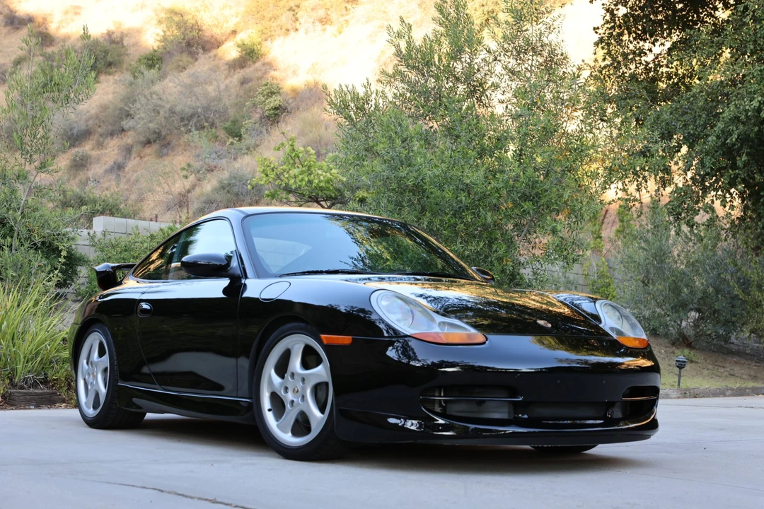 1999 Porsche 996 Carrera - Image 26 of 31