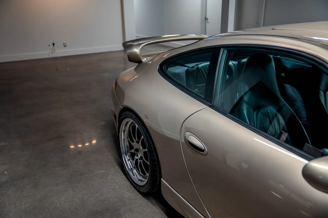 1999 Porsche 996 Carrera - Image 26 of 31