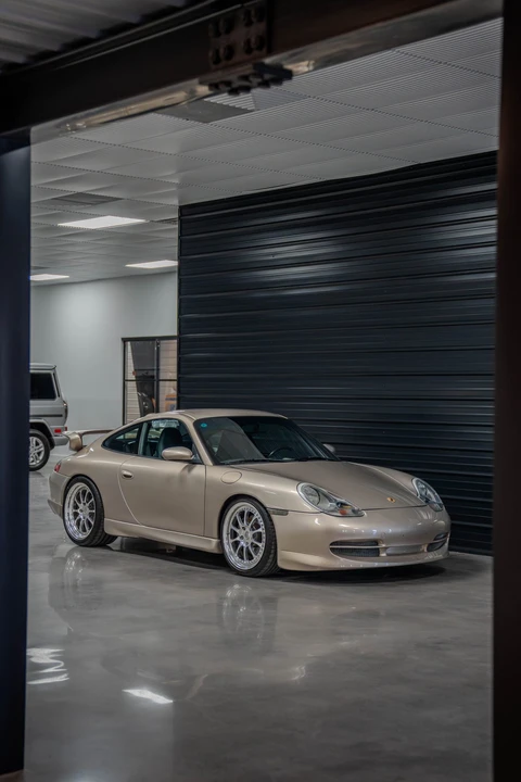 1999 Porsche 996 Carrera - Image 10 of 31