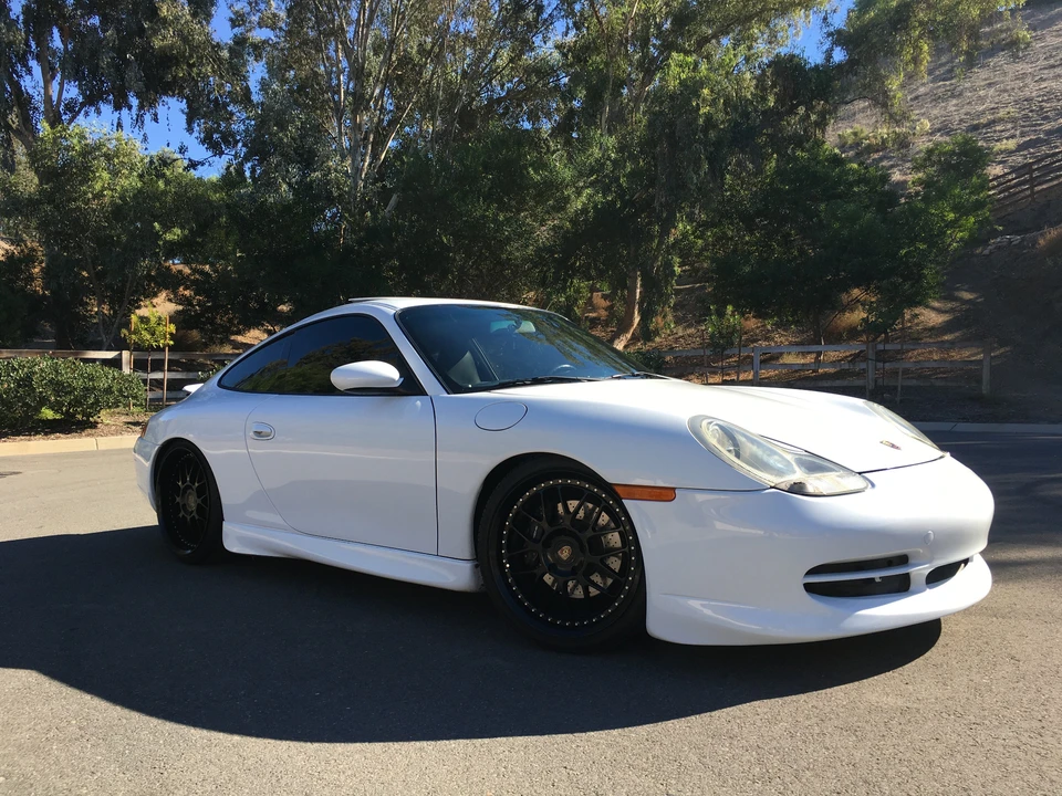 1999 Porsche 996 Carrera - Image 15 of 31