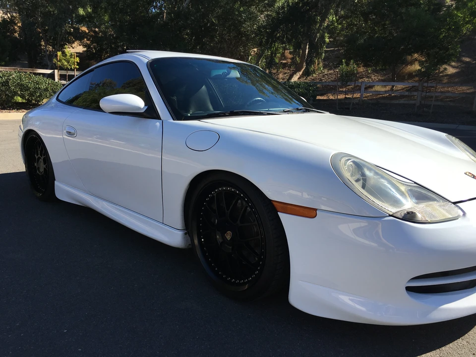 1999 Porsche 996 Carrera - Image 16 of 31