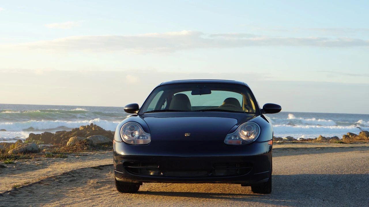 1999 Porsche 996 Carrera - Image 15 of 31
