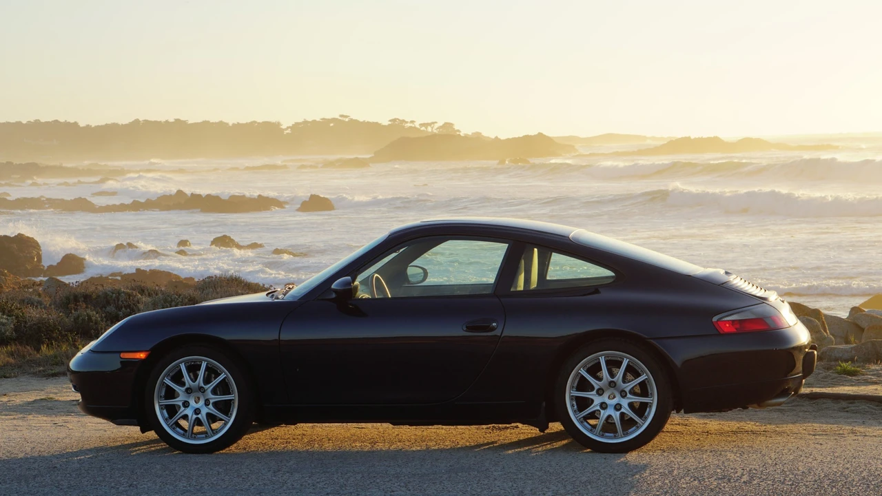1999 Porsche 996 Carrera - Image 10 of 31
