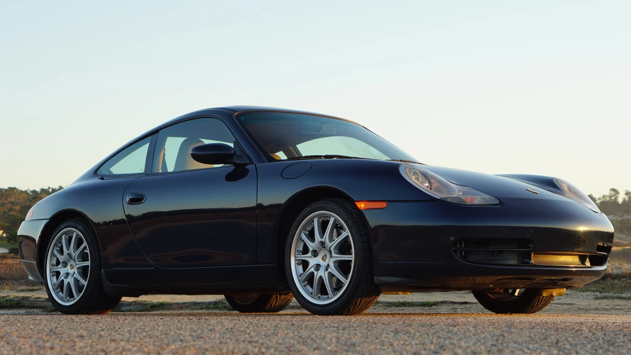 1999 Porsche 996 Carrera - Image 17 of 31