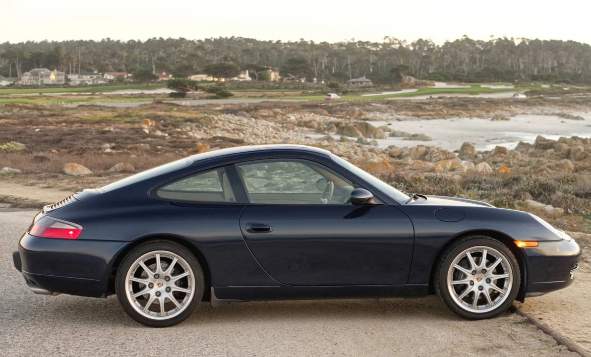 1999 Porsche 996 Carrera - Image 9 of 31