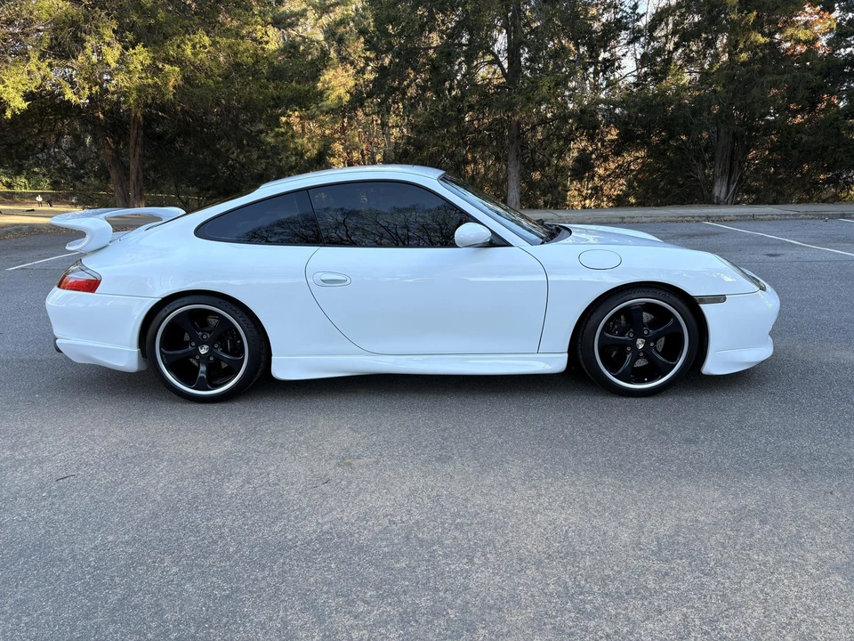 1999 Porsche 996 Carrera - Image 14 of 31