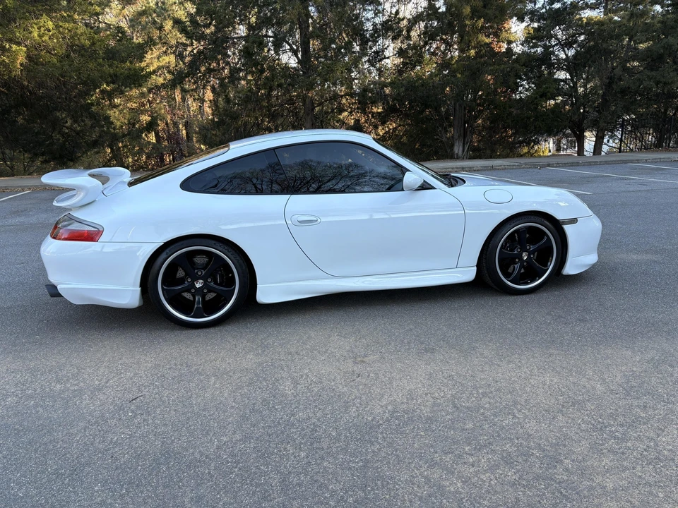 1999 Porsche 996 Carrera - Image 15 of 31