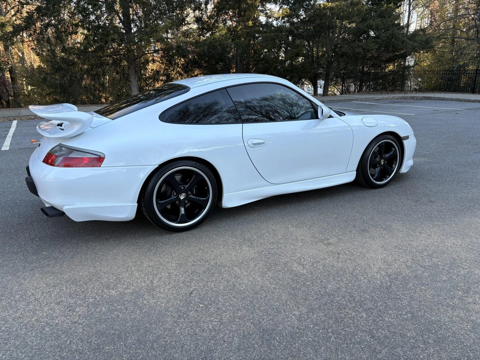 1999 Porsche 996 Carrera - Image 16 of 31