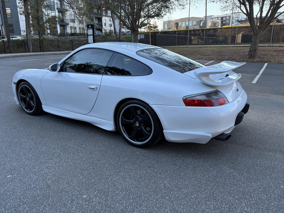 1999 Porsche 996 Carrera - Image 28 of 31