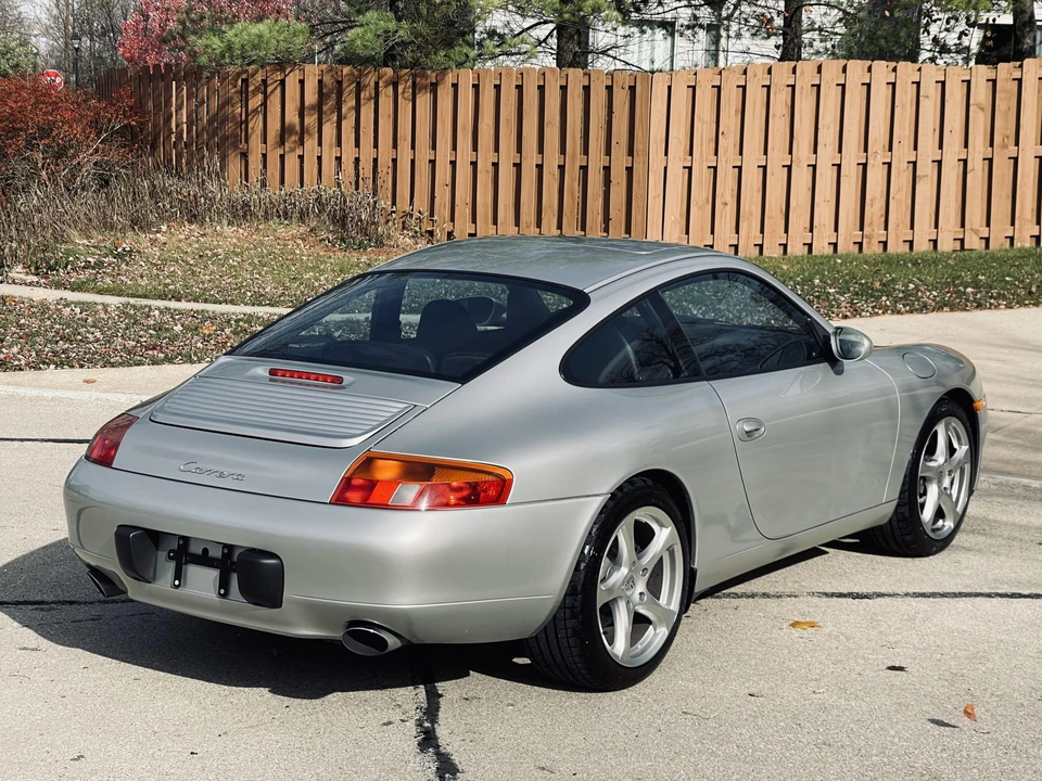 1999 Porsche 996 Carrera - Image 21 of 31