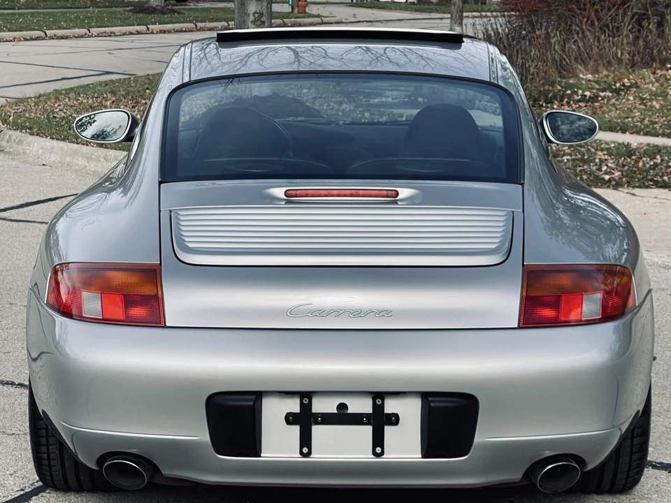 1999 Porsche 996 Carrera - Image 13 of 31