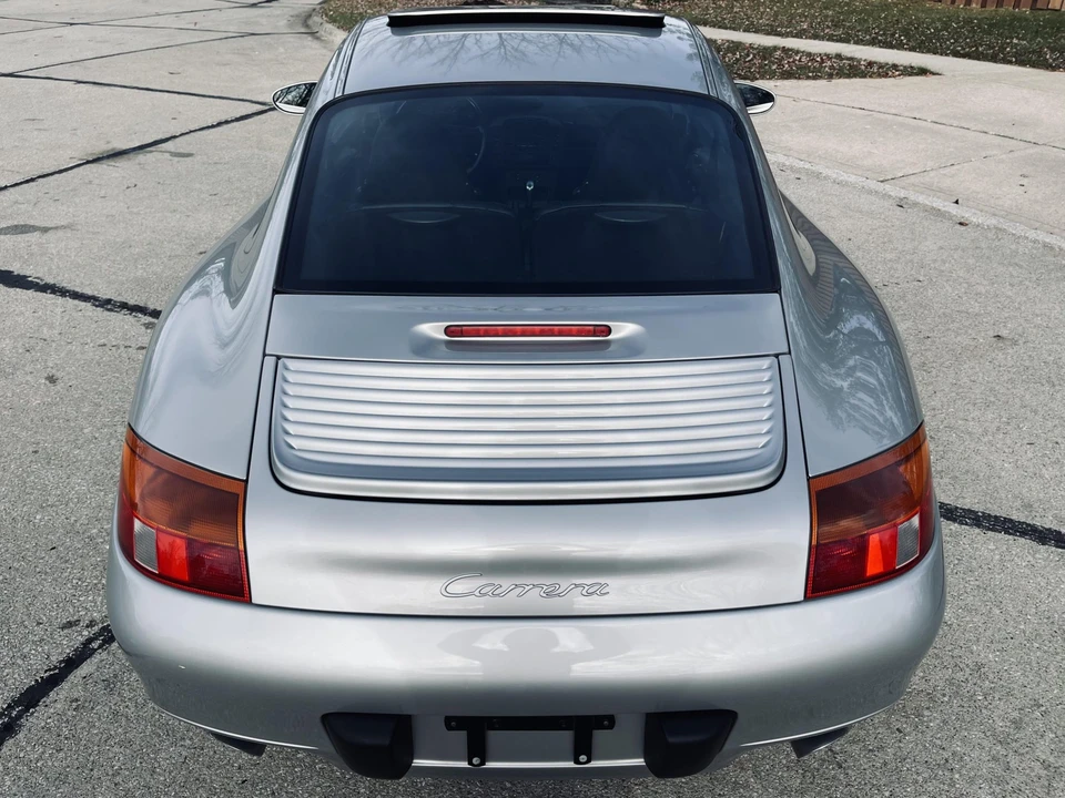 1999 Porsche 996 Carrera - Image 15 of 31