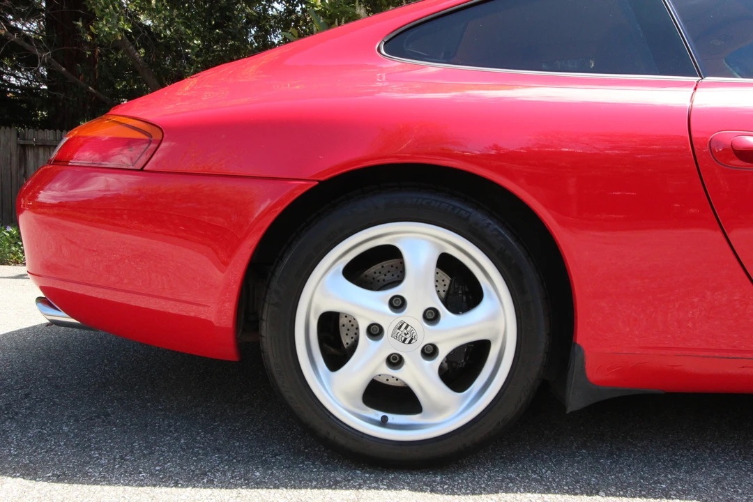 1999 Porsche 996 Carrera - Image 24 of 31