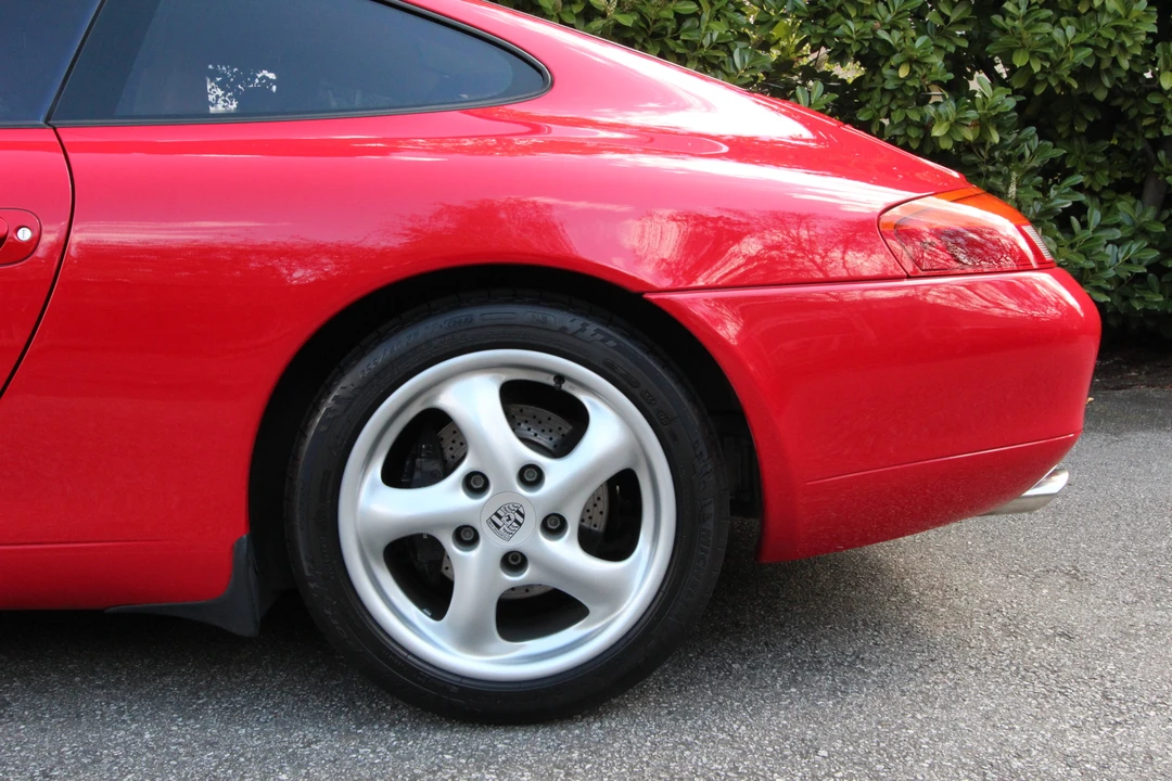 1999 Porsche 996 Carrera - Image 25 of 31