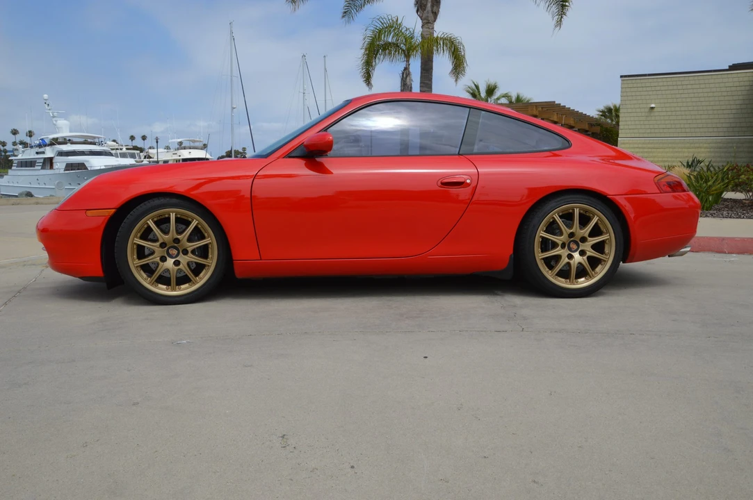 1999 Porsche 996 Carrera - Image 10 of 31