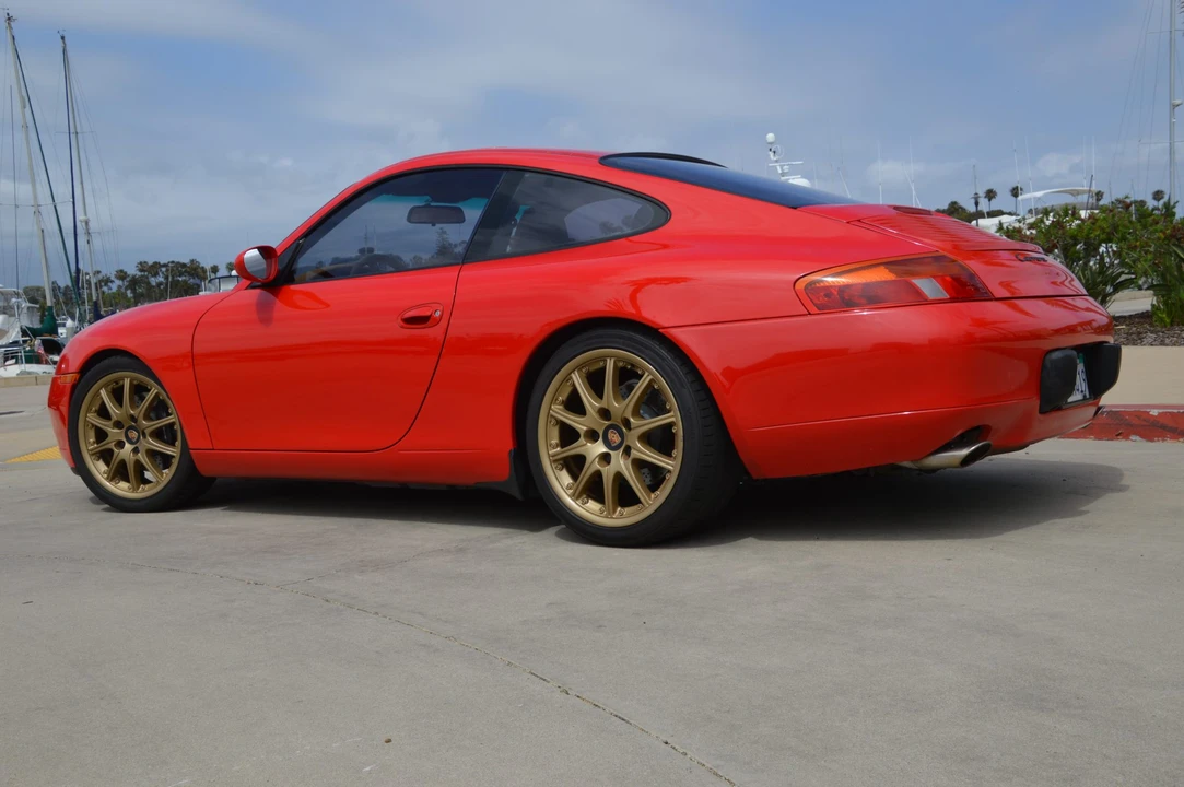 1999 Porsche 996 Carrera - Image 12 of 31