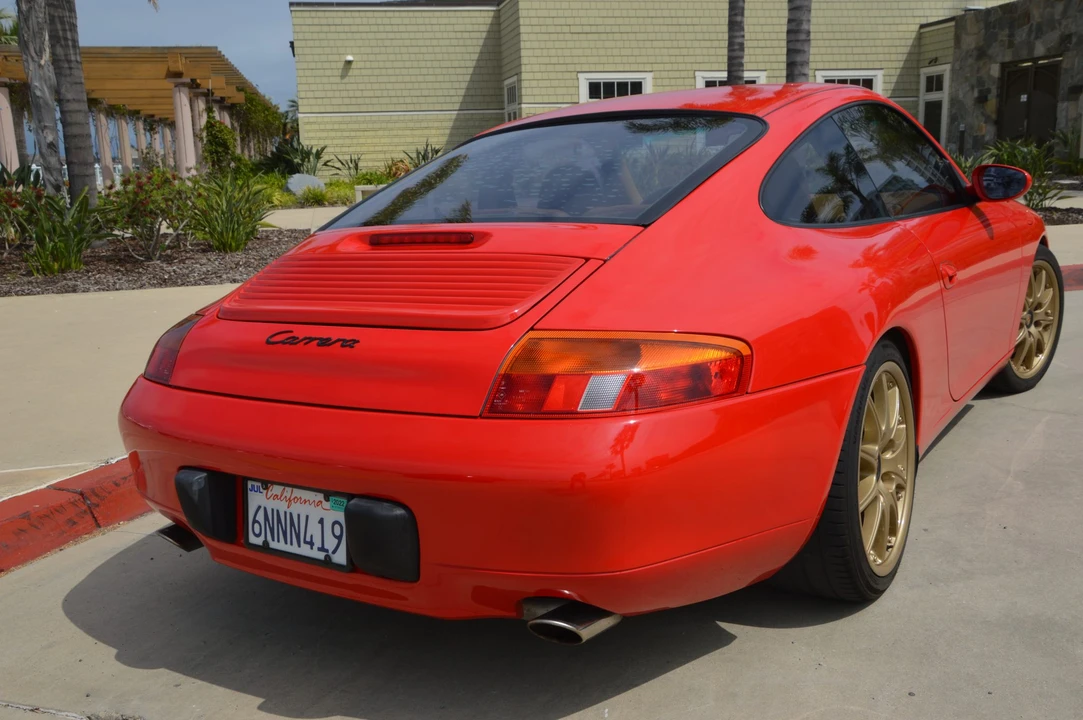 1999 Porsche 996 Carrera - Image 17 of 31