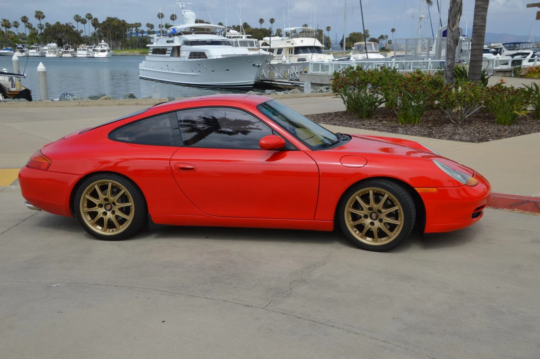 1999 Porsche 996 Carrera - Image 25 of 31