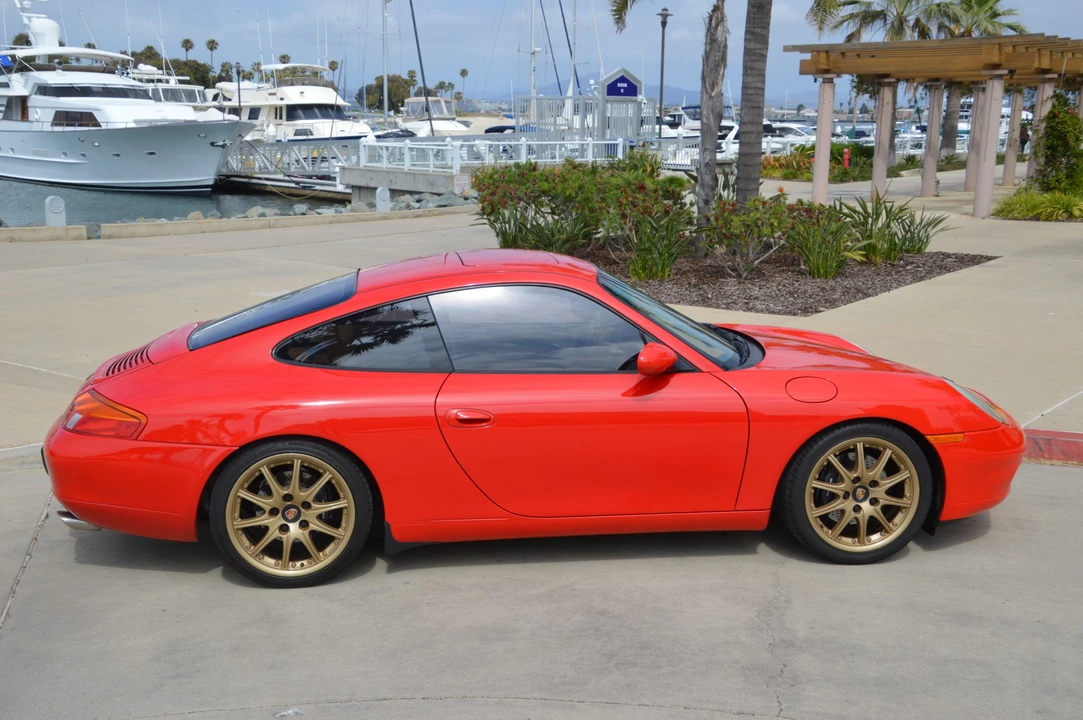 1999 Porsche 996 Carrera - Image 24 of 31