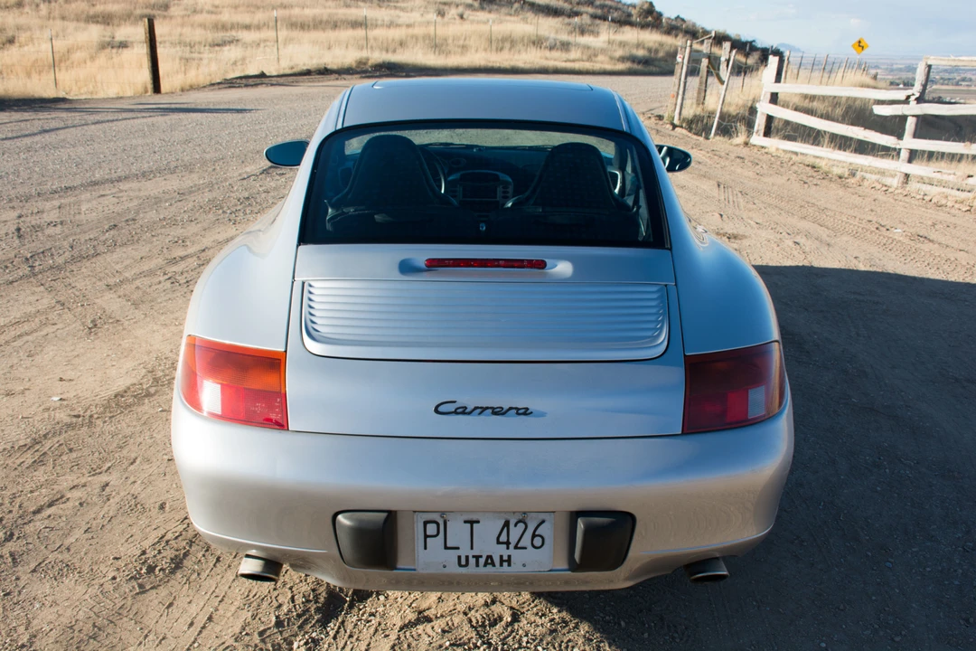 1999 Porsche 996 Carrera - Image 28 of 31