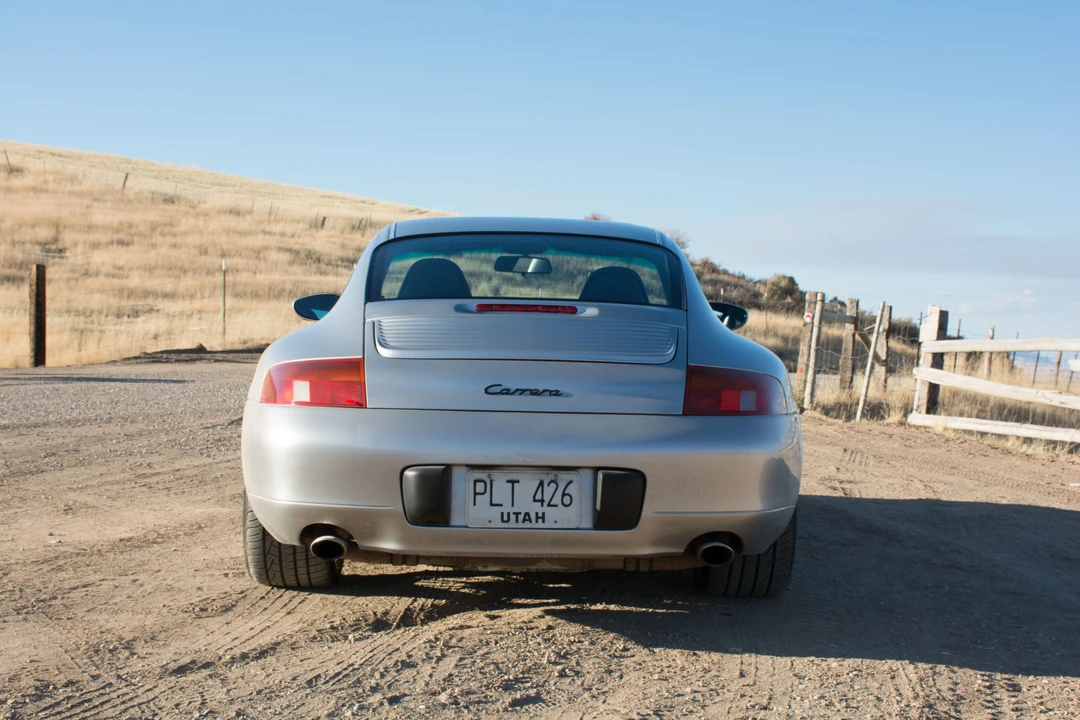 1999 Porsche 996 Carrera - Image 27 of 31