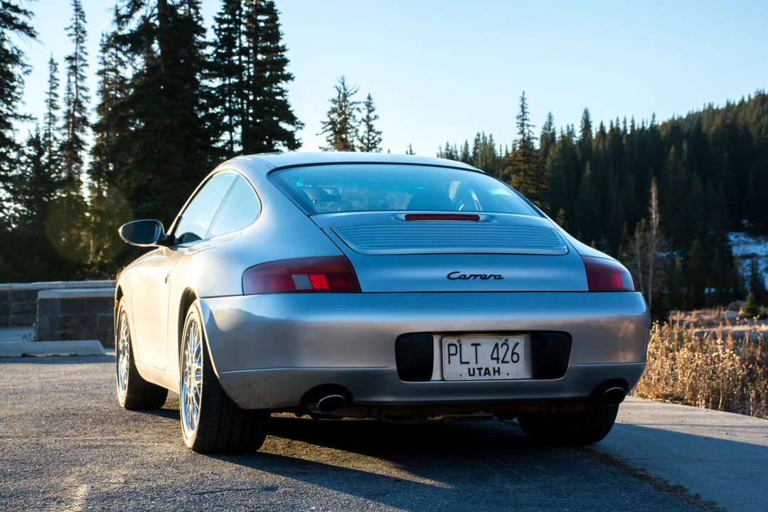 1999 Porsche 996 Carrera - Image 18 of 31