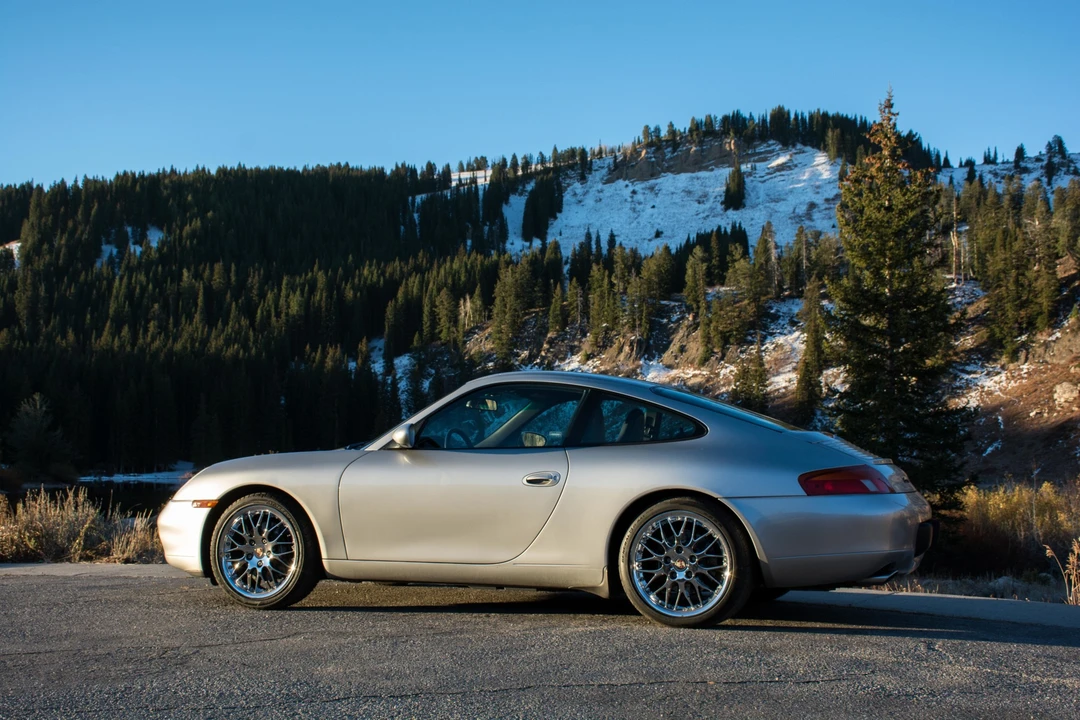 1999 Porsche 996 Carrera - Image 23 of 31