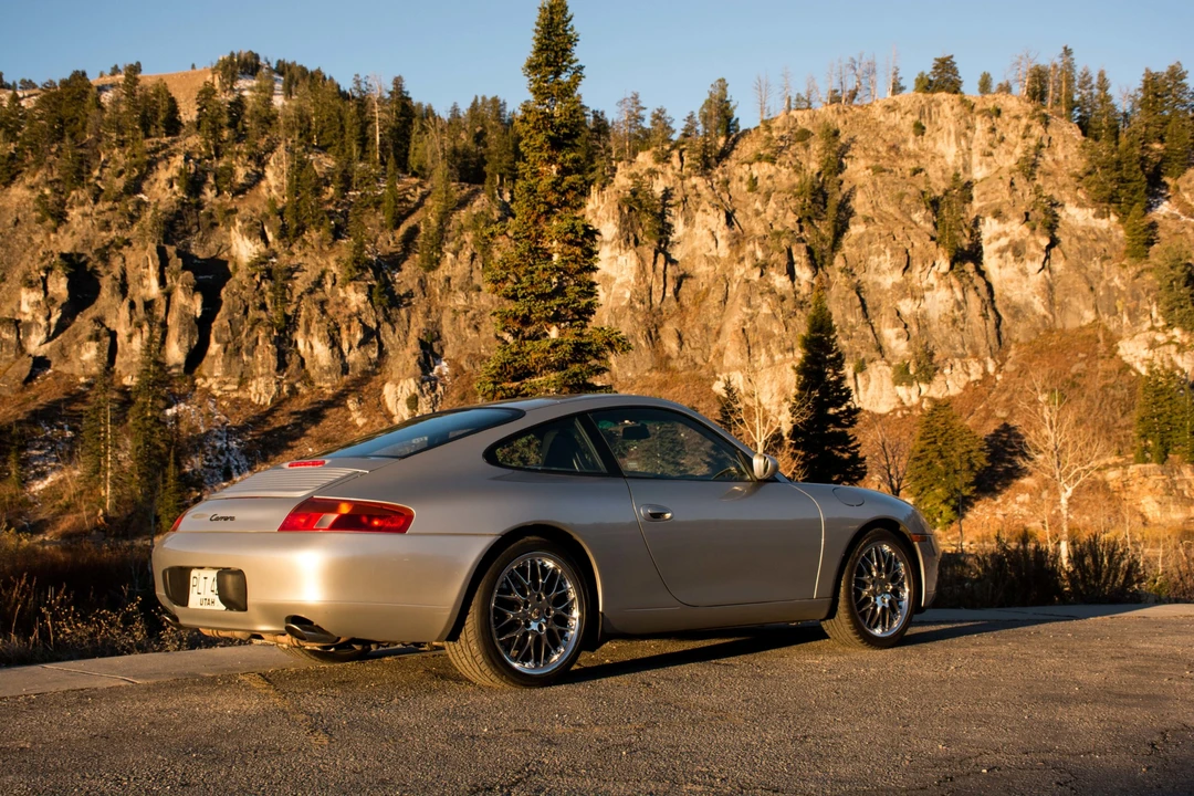1999 Porsche 996 Carrera - Image 14 of 31