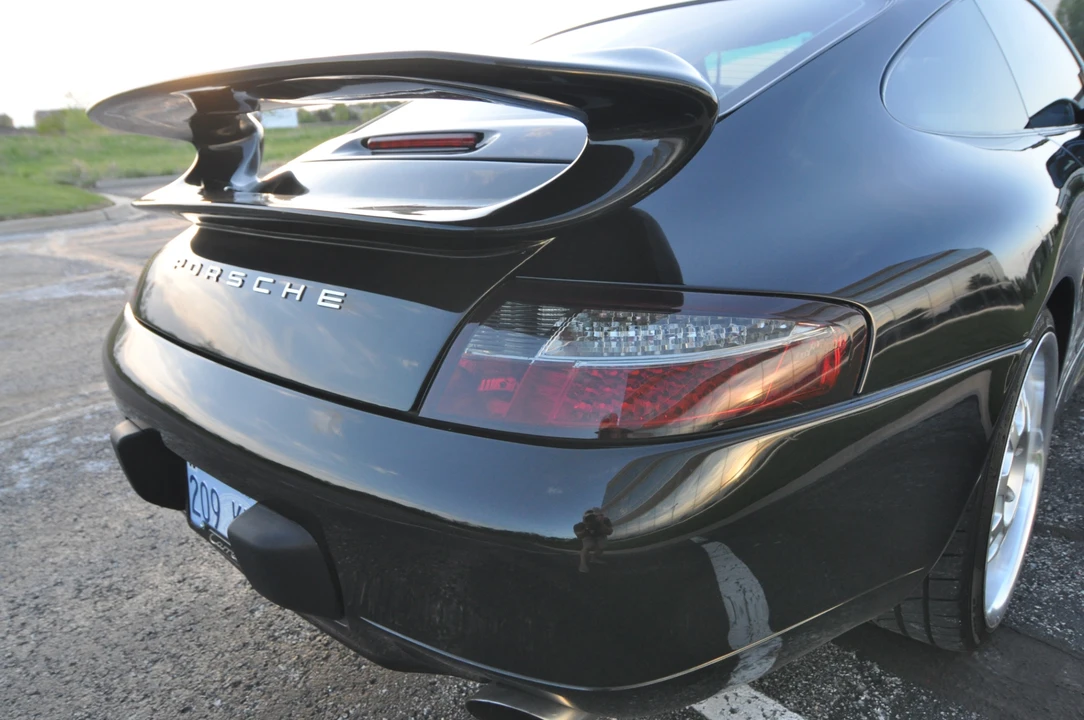 1999 Porsche 996 Carrera - Image 28 of 31