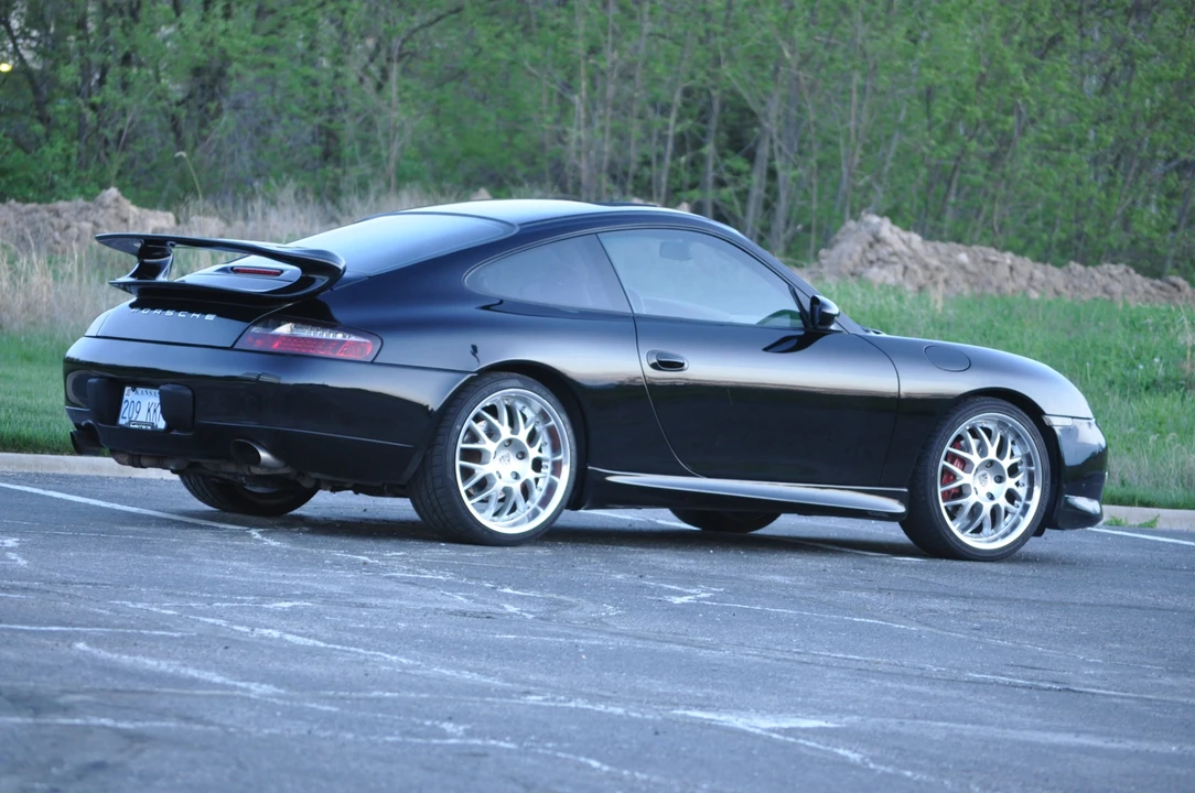 1999 Porsche 996 Carrera - Image 19 of 31