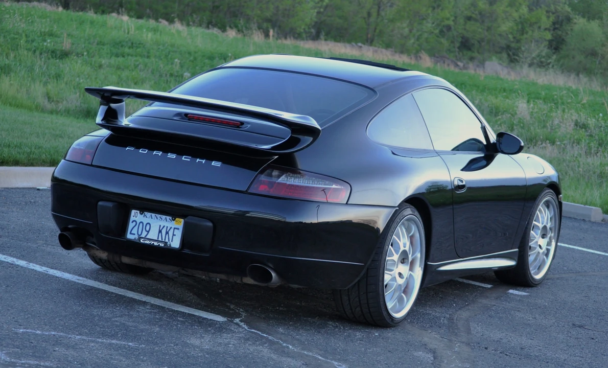 1999 Porsche 996 Carrera - Image 21 of 31