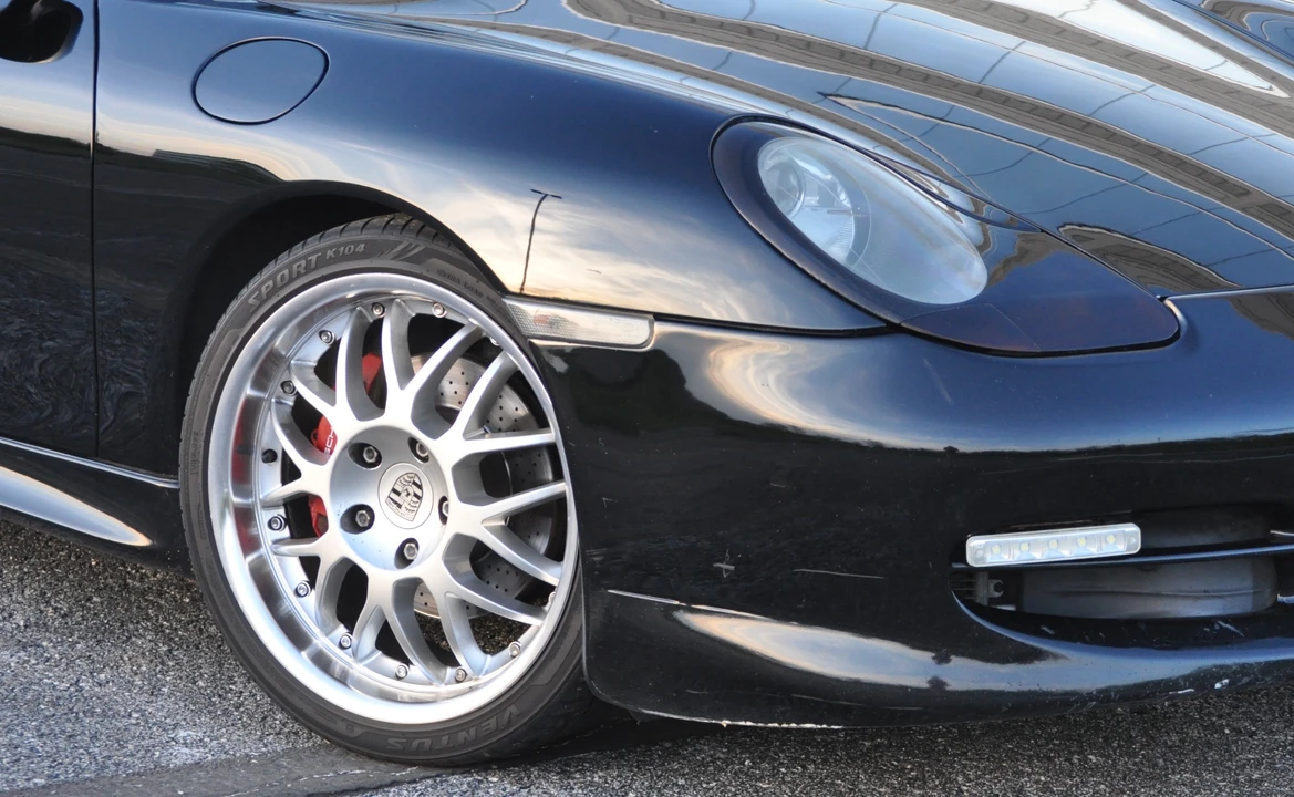 1999 Porsche 996 Carrera - Image 29 of 31