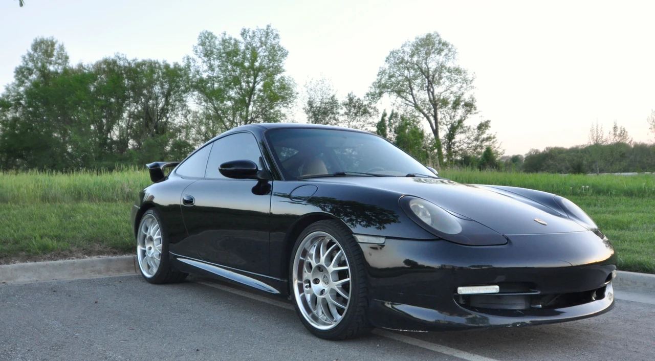 1999 Porsche 996 Carrera - Image 24 of 31