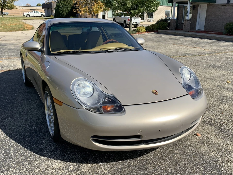1999 Porsche 996 Carrera - Image 25 of 31