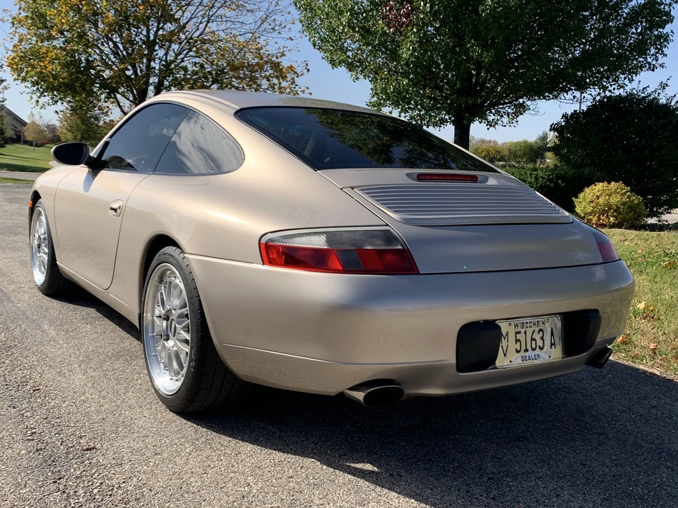 1999 Porsche 996 Carrera - Image 13 of 31
