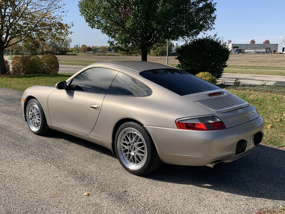 1999 Porsche 996 Carrera - Image 8 of 31