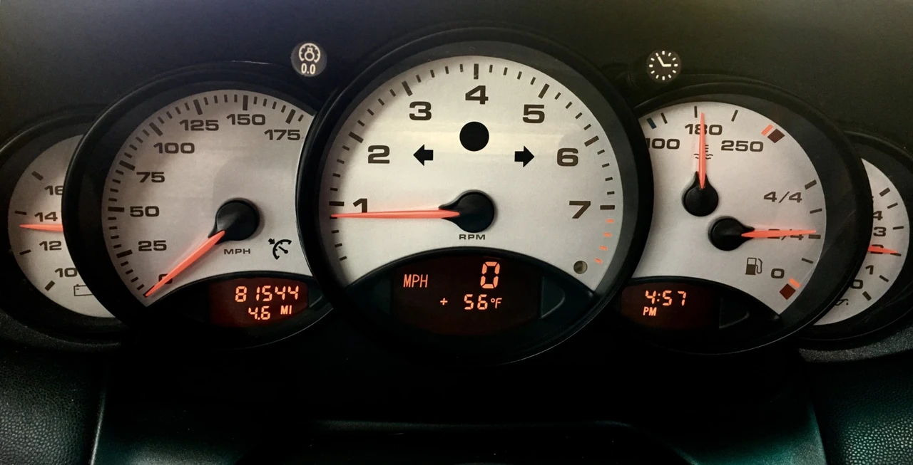 1999 Porsche 996 Carrera - Image 29 of 31