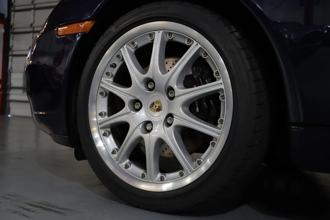 1999 Porsche 996 Carrera - Image 29 of 31